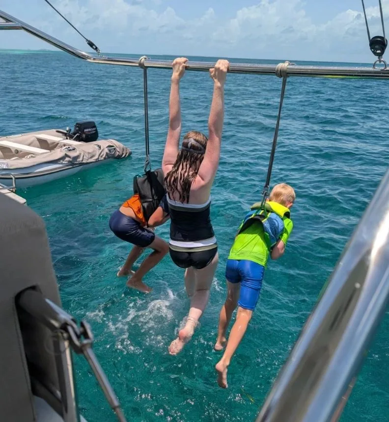 Seven-day Belizean sample charter itinerary
